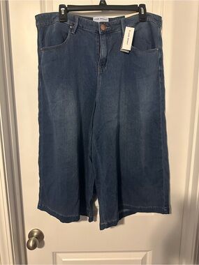 Lane Bryant Signature Fit Culotte Jeans - Mid-Rise Dark Blue